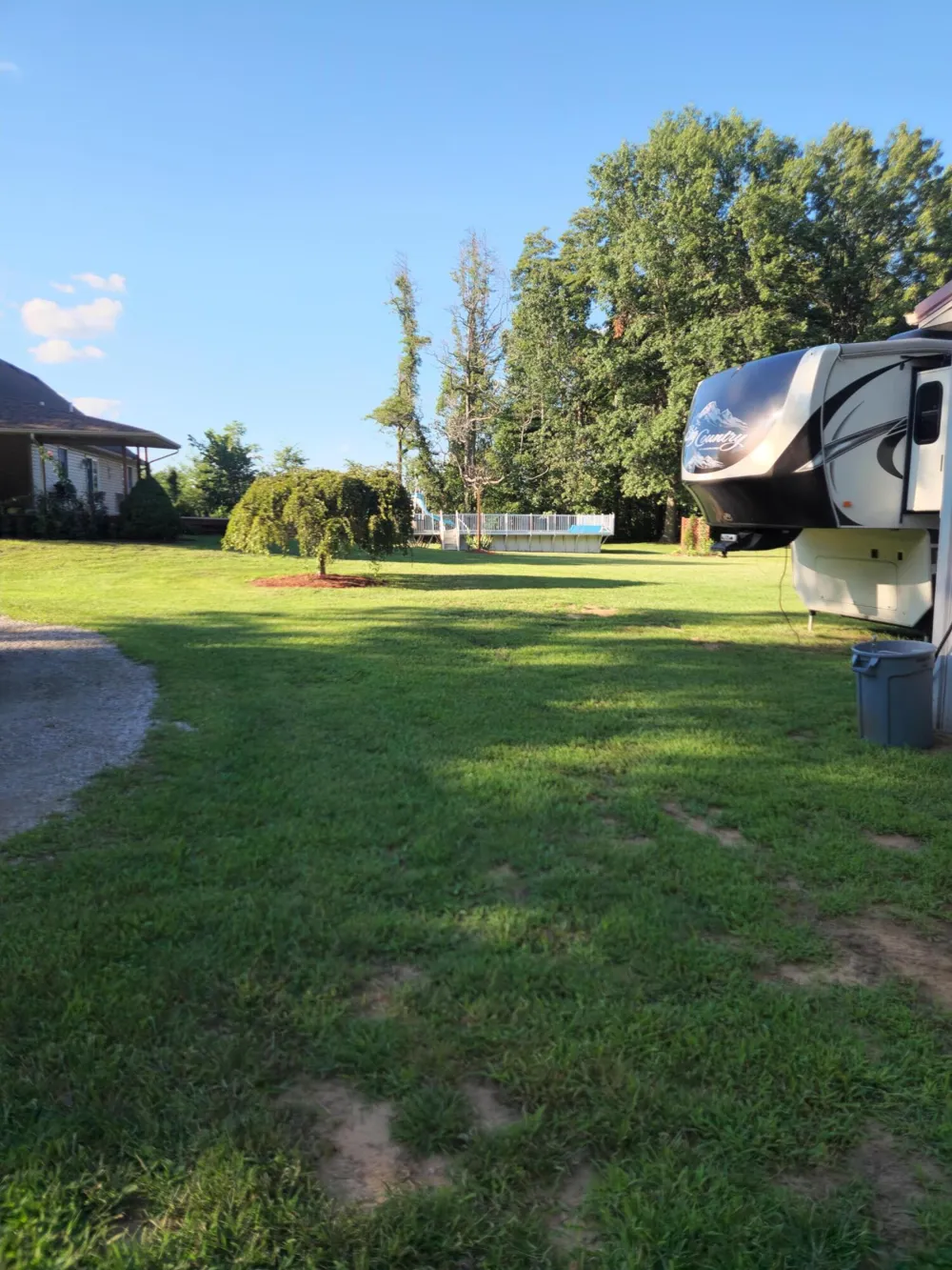 1344 Yensch Road Dundee, MI 48131