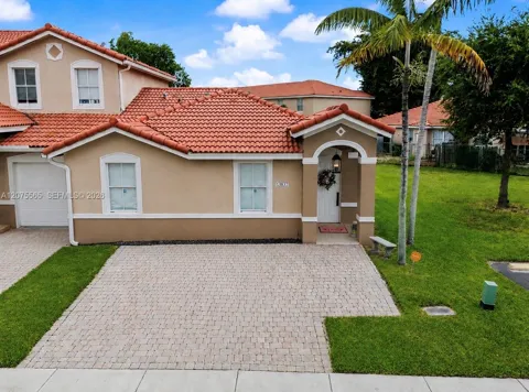 13837 SW 273rd Ter