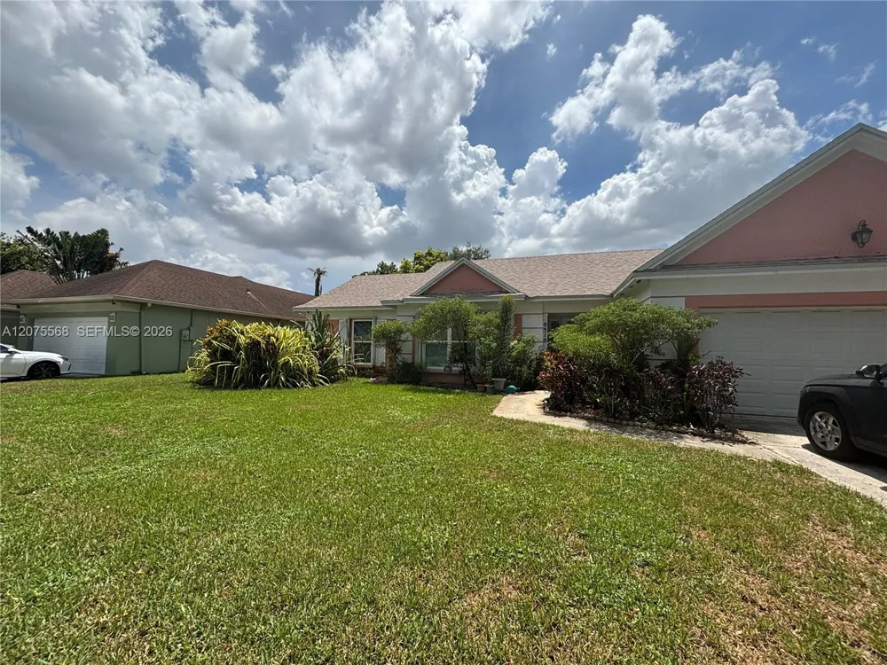 9510 Ashley Dr Miramar, FL 33025