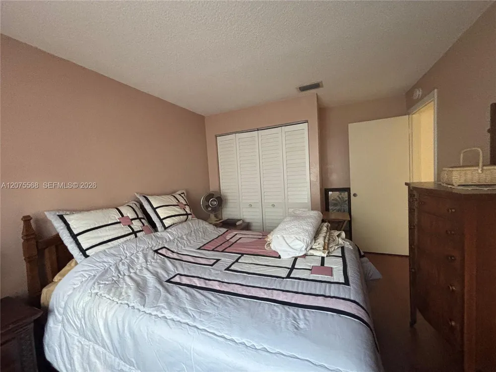 9510 Ashley Dr Miramar, FL 33025