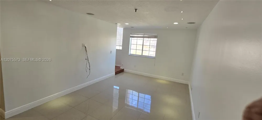 12005 SW 14th St #407-D Miami, FL 33184