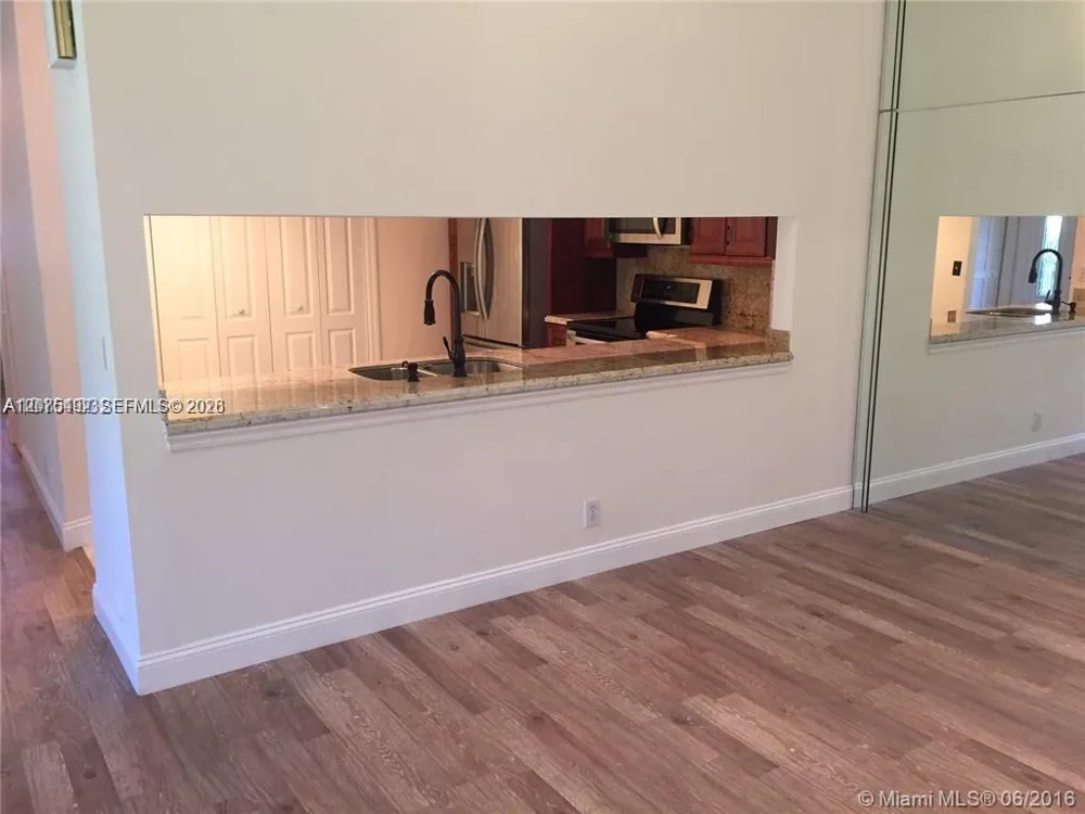 5201 SW 31st Ave #225 Dania Beach, FL 33312