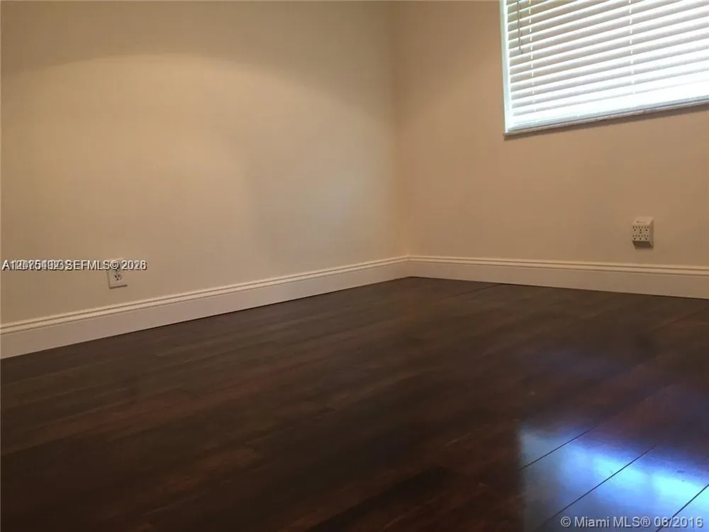 5201 SW 31st Ave #225 Dania Beach, FL 33312