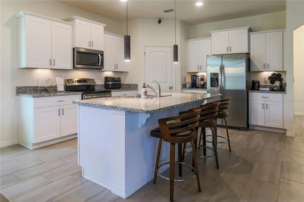 16625 POINT ROCK DRIVE Winter Garden, FL 34787