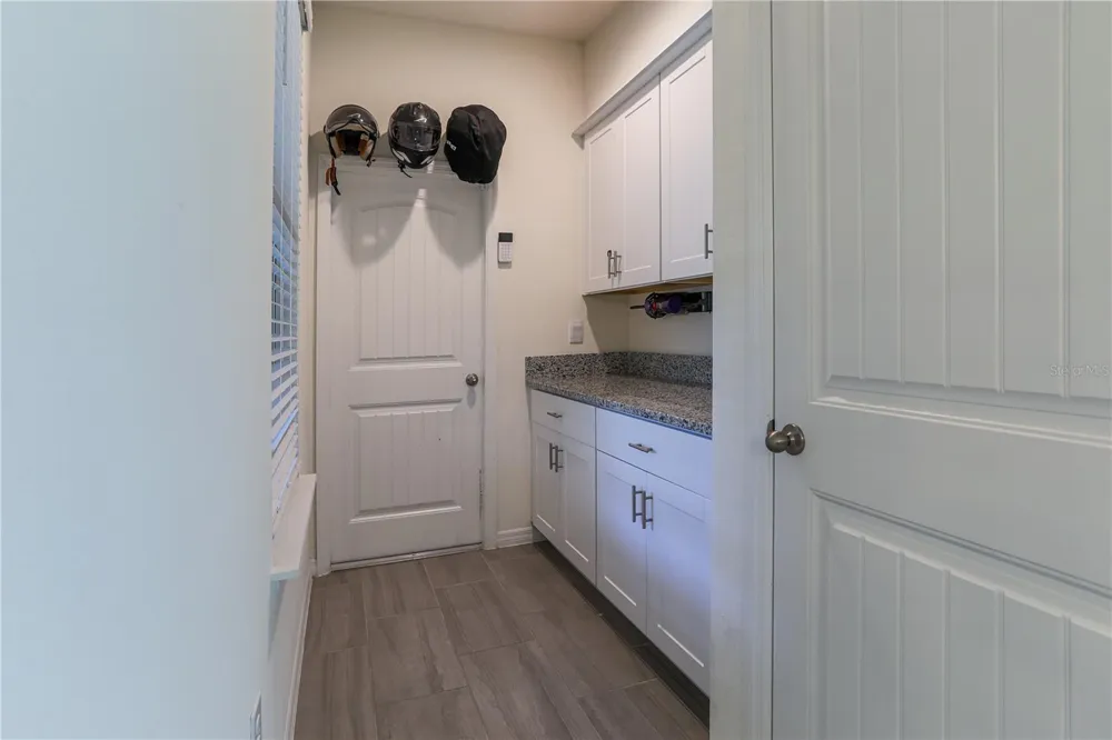 16625 POINT ROCK DRIVE Winter Garden, FL 34787