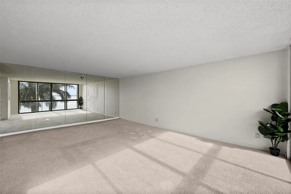 3301 BAYSHORE BOULEVARD #505C Tampa, FL 33629