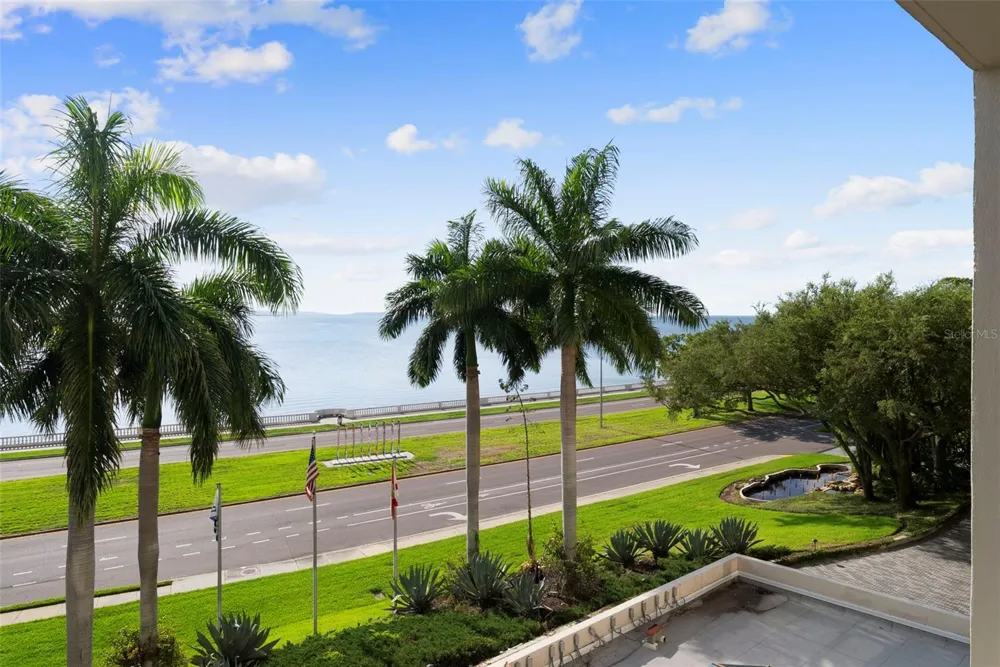 3301 BAYSHORE BOULEVARD #505C Tampa, FL 33629