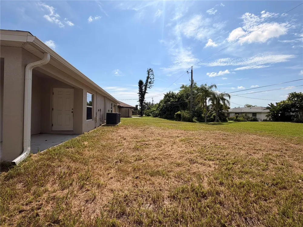 10499 PENDLETON AVENUE Englewood, FL 34224