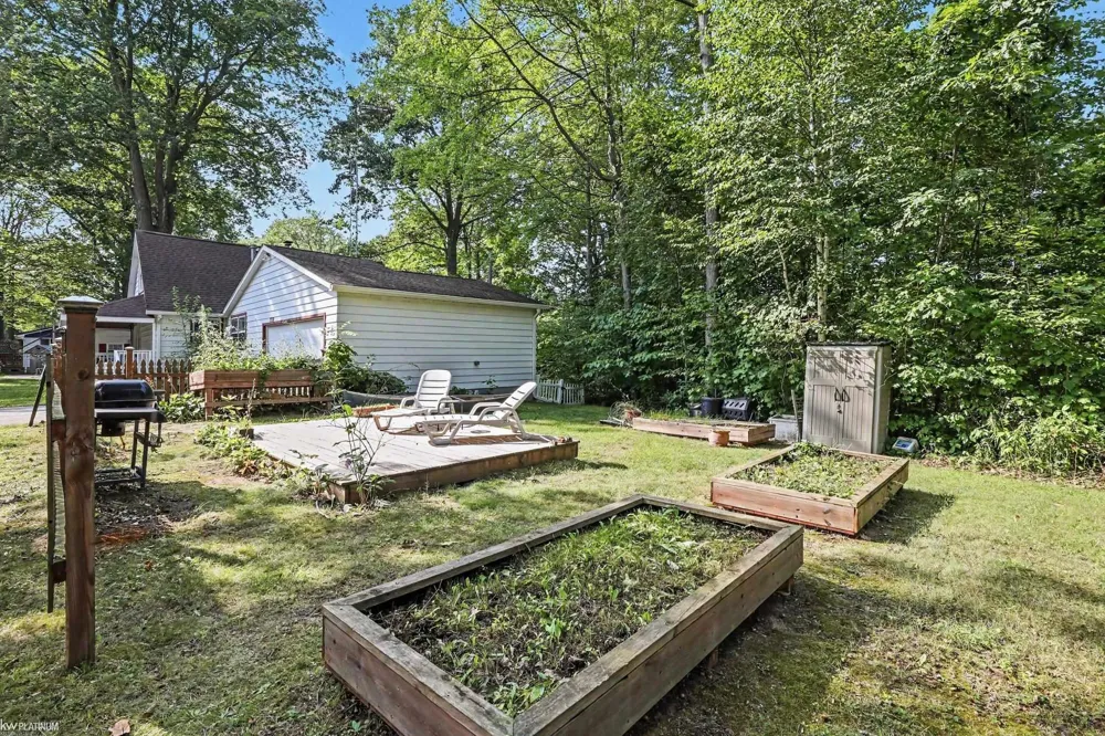 7339 Lakewood Road Worth Township, MI 48450