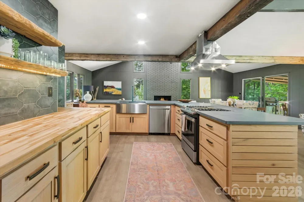 651 Glen Cannon Drive Pisgah Forest, NC 28768