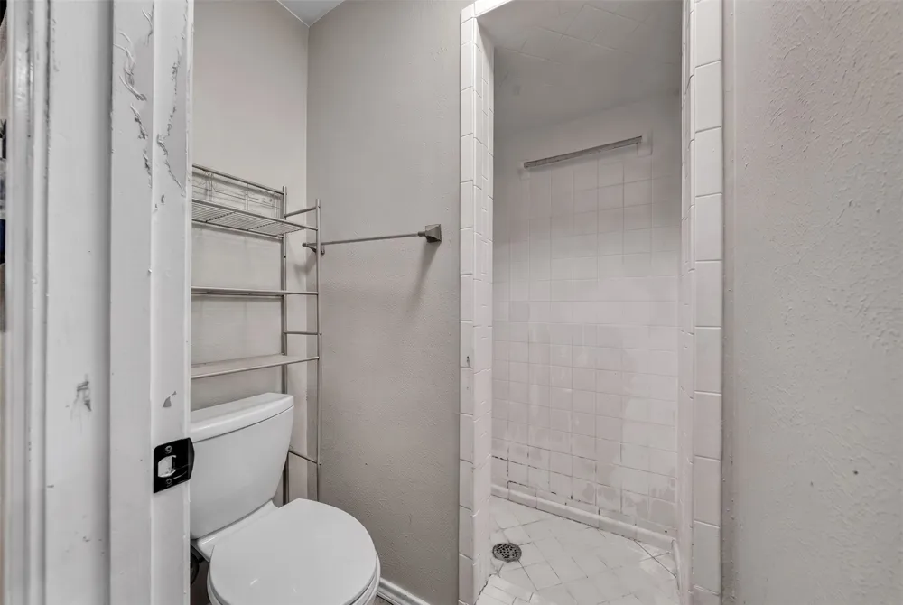 3813 Lynbrook Lane Arlington, TX 76015