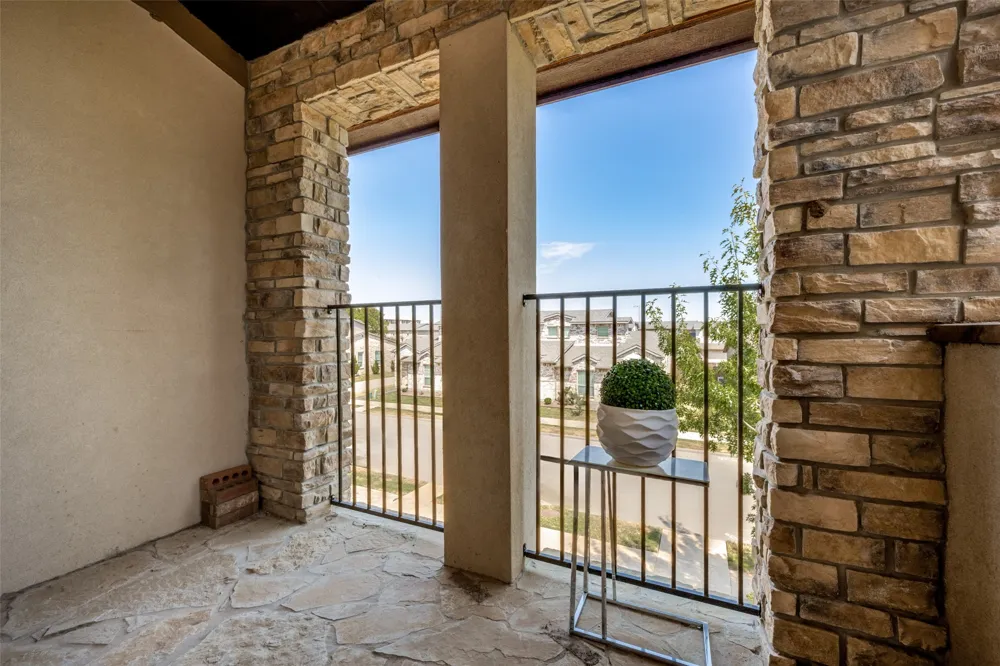 3037 Solana Circle Denton, TX 76207