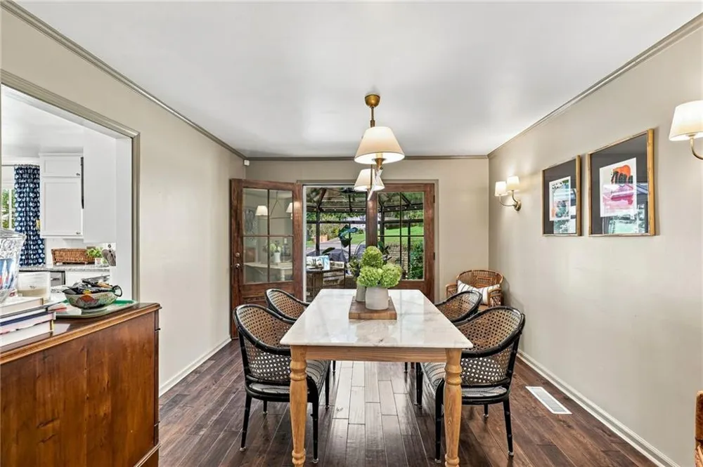 670 Robinhood Trail Gainesville, GA 30501