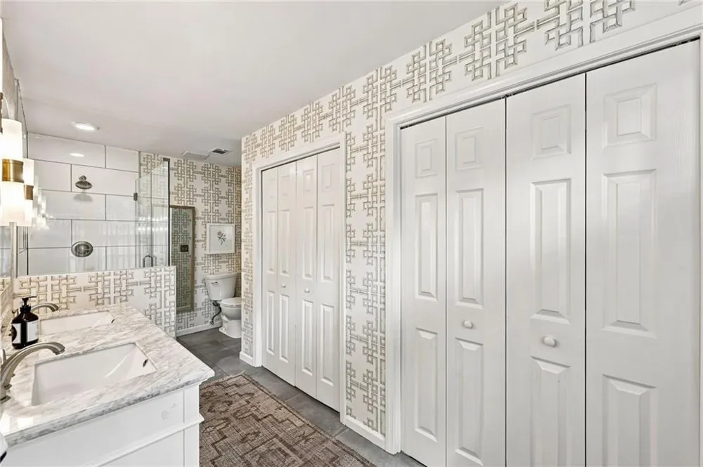 670 Robinhood Trail Gainesville, GA 30501