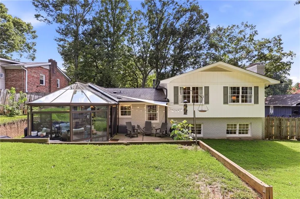 670 Robinhood Trail Gainesville, GA 30501