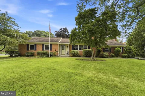 337 KENILWORTH LANE