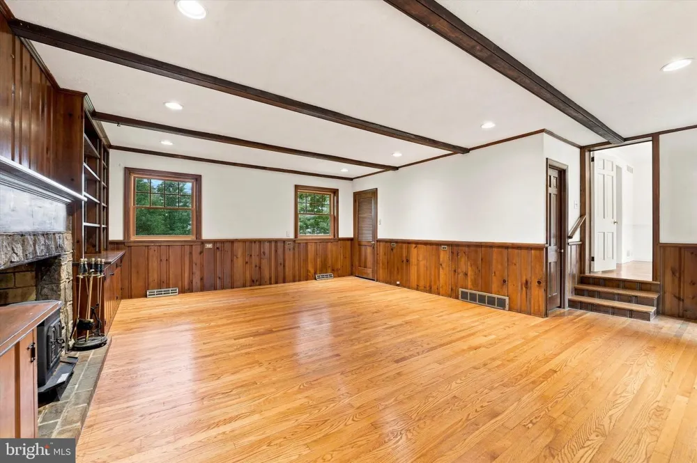 337 KENILWORTH LANE Lower Gwynedd, PA 19002