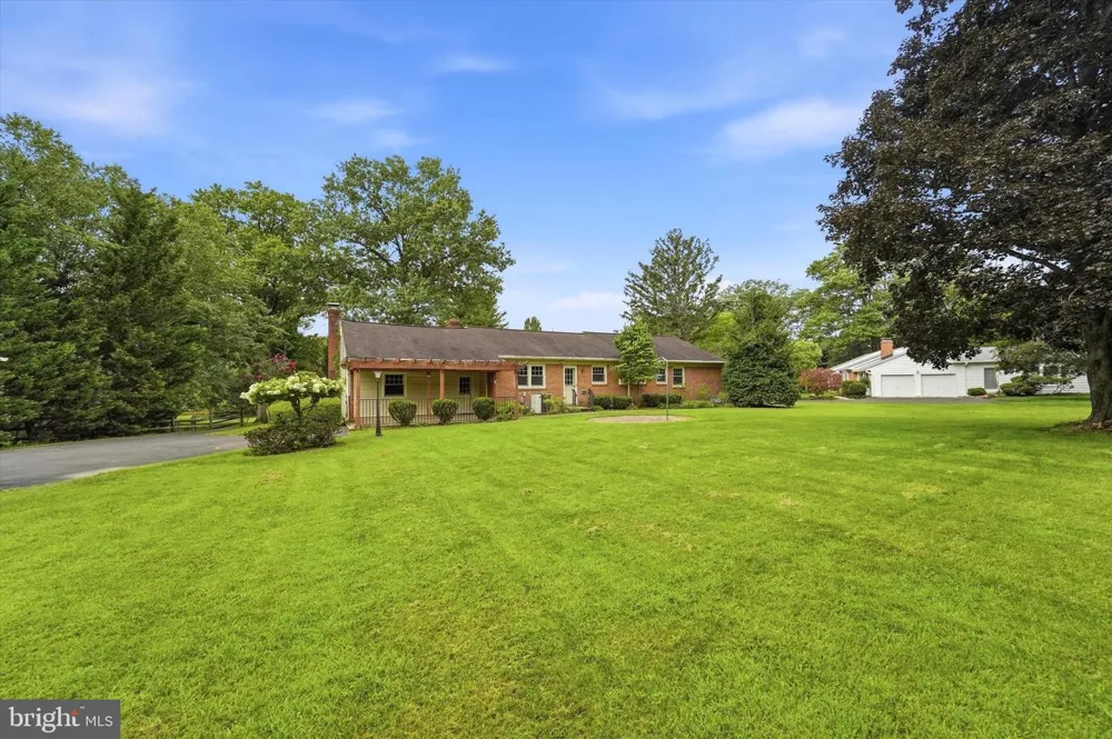 337 KENILWORTH LANE Lower Gwynedd, PA 19002