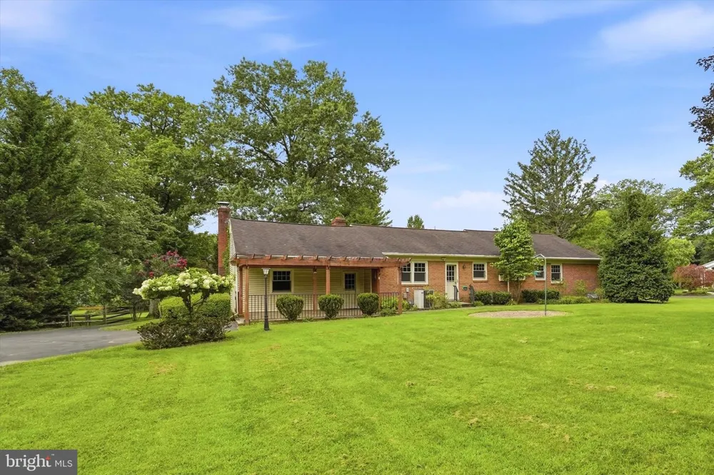 337 KENILWORTH LANE Lower Gwynedd, PA 19002