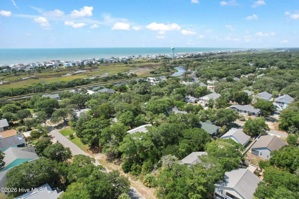 105 SE 8th Street Oak Island, NC 28465
