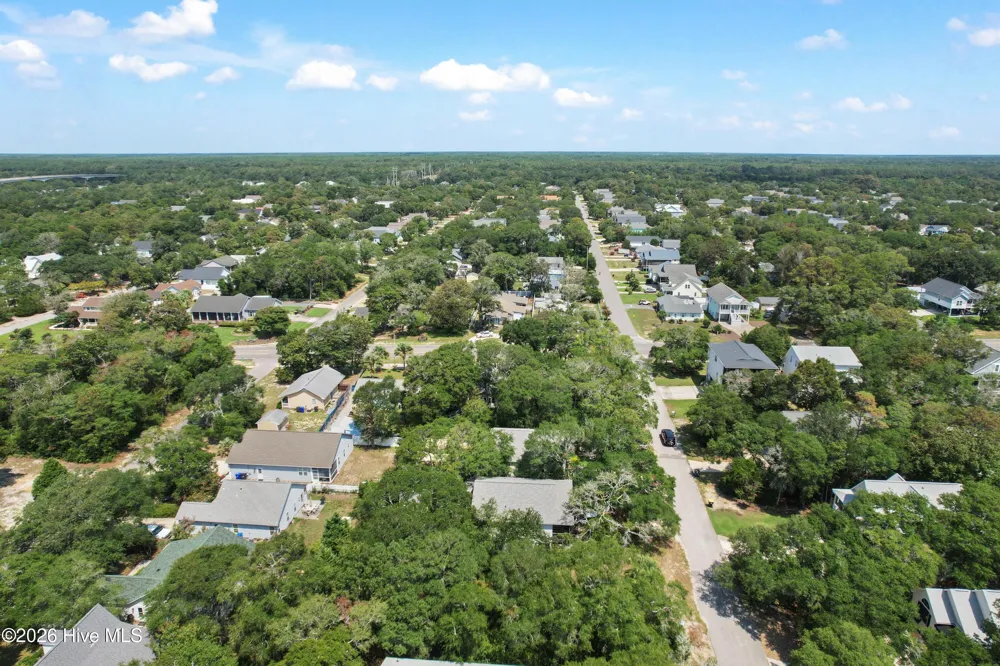 105 SE 8th Street Oak Island, NC 28465