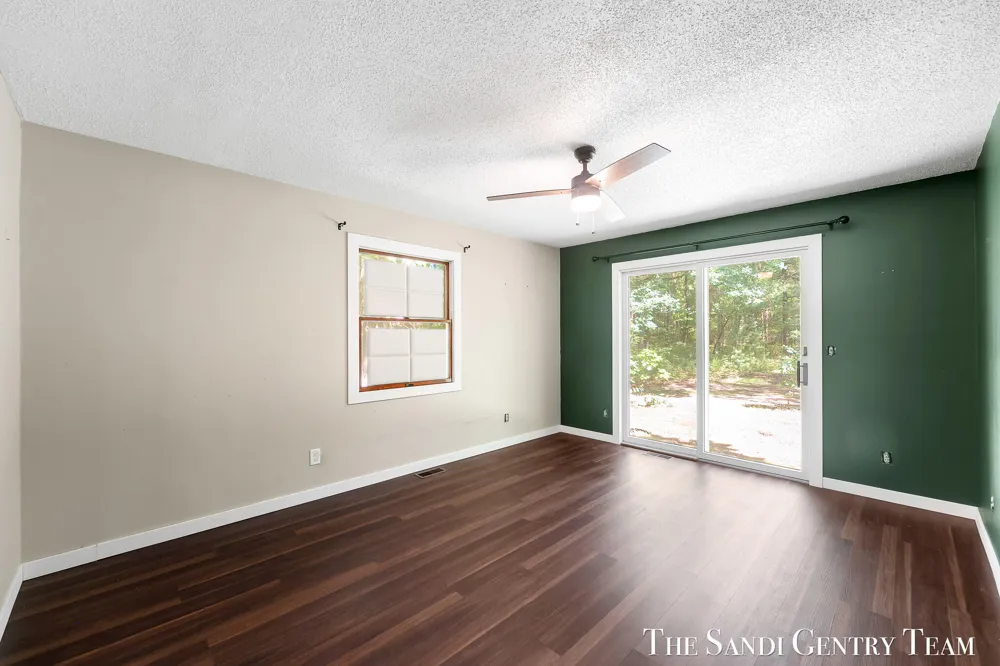 4536 Dalson Road Twin Lake, MI 49457
