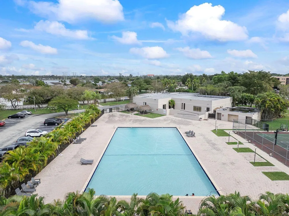 8420 SW 133rd Ave Rd #105 Miami, FL 33183
