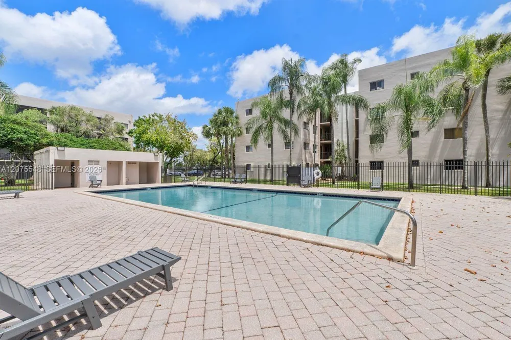 8420 SW 133rd Ave Rd #105 Miami, FL 33183