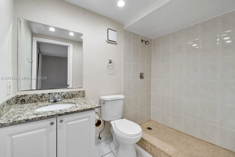 8420 SW 133rd Ave Rd #105 Miami, FL 33183