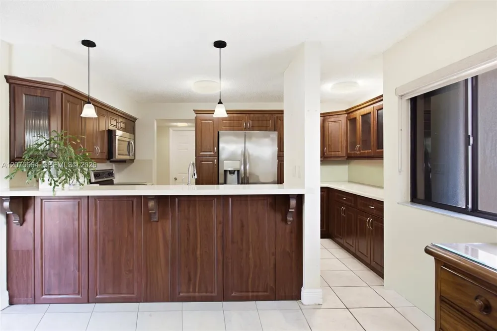 6305 Gage Pl #306-A Miami Lakes, FL 33014