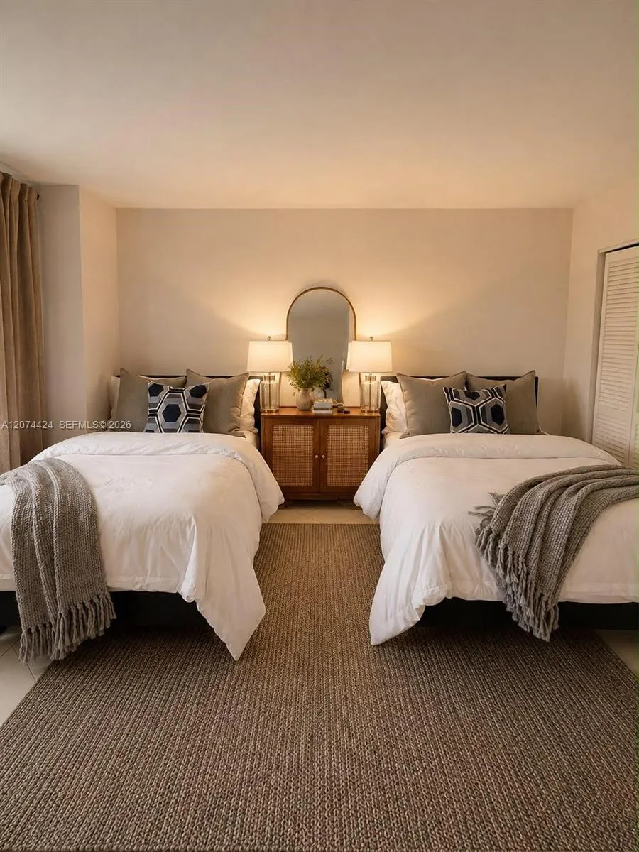 5100 Ocean Blvd #312 Lauderdale By The Sea, FL 33308