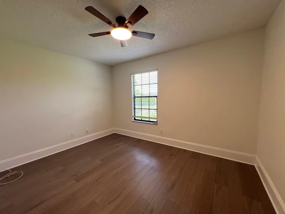 720 3RD STREET SW Vero Beach, FL 32962