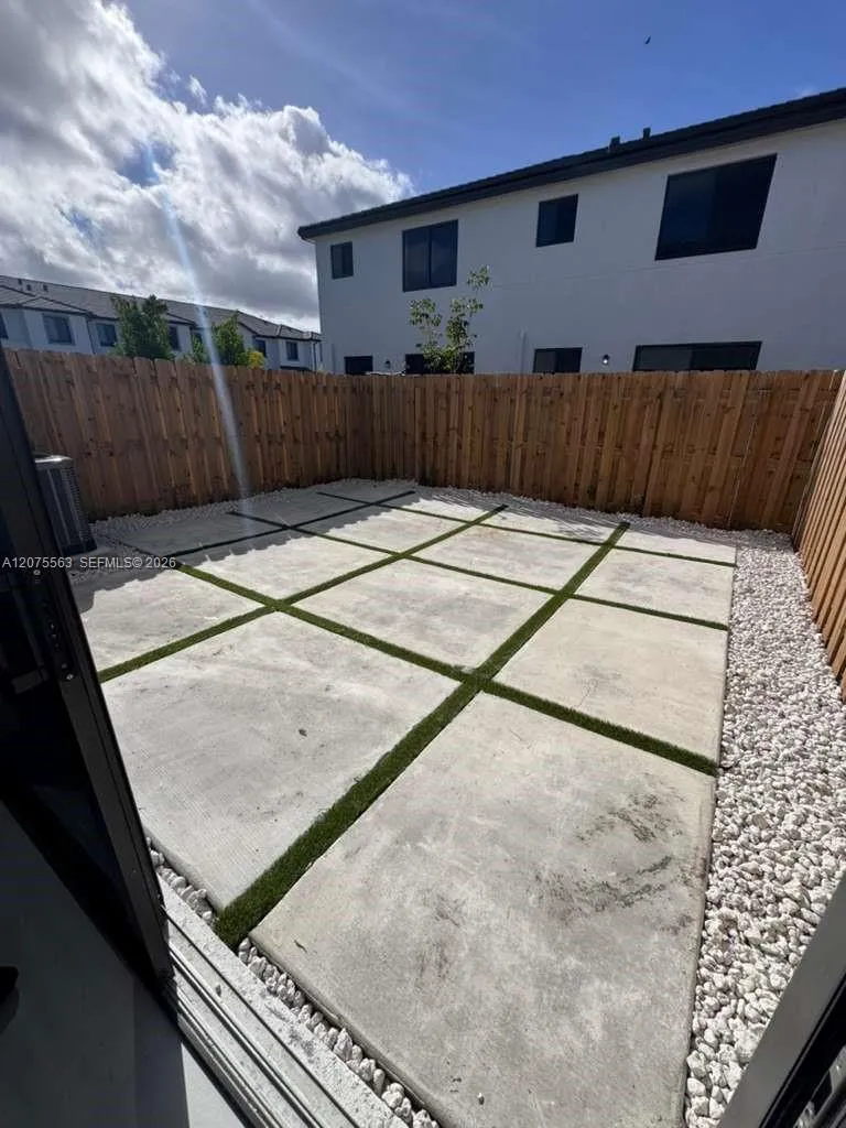 19102 SW 345th Ter #19102 Homestead, FL 33034