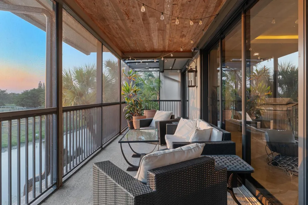 2785 Polo Island Drive #J301 Penthouse Wellington, FL 33414