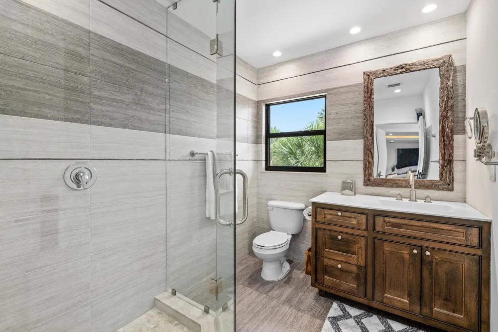 2785 Polo Island Drive #J301 Penthouse Wellington, FL 33414