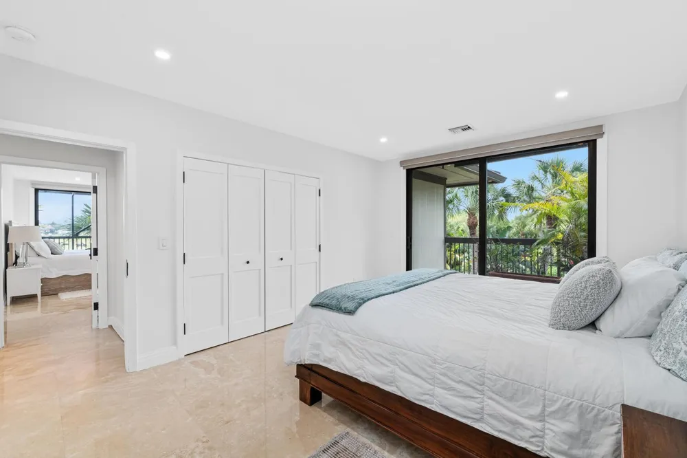 2785 Polo Island Drive #J301 Penthouse Wellington, FL 33414
