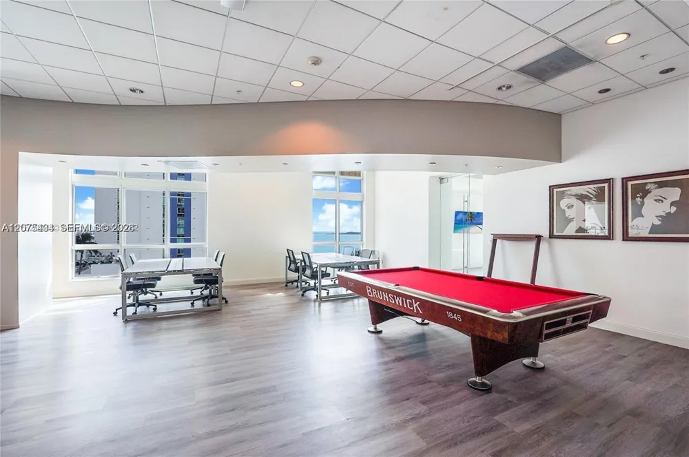 300 S Biscayne Blvd #L-432 Miami, FL 33131