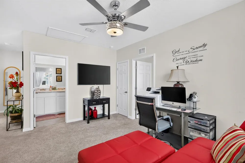 9517 Silver Sands Lane Fort Pierce, FL 34945
