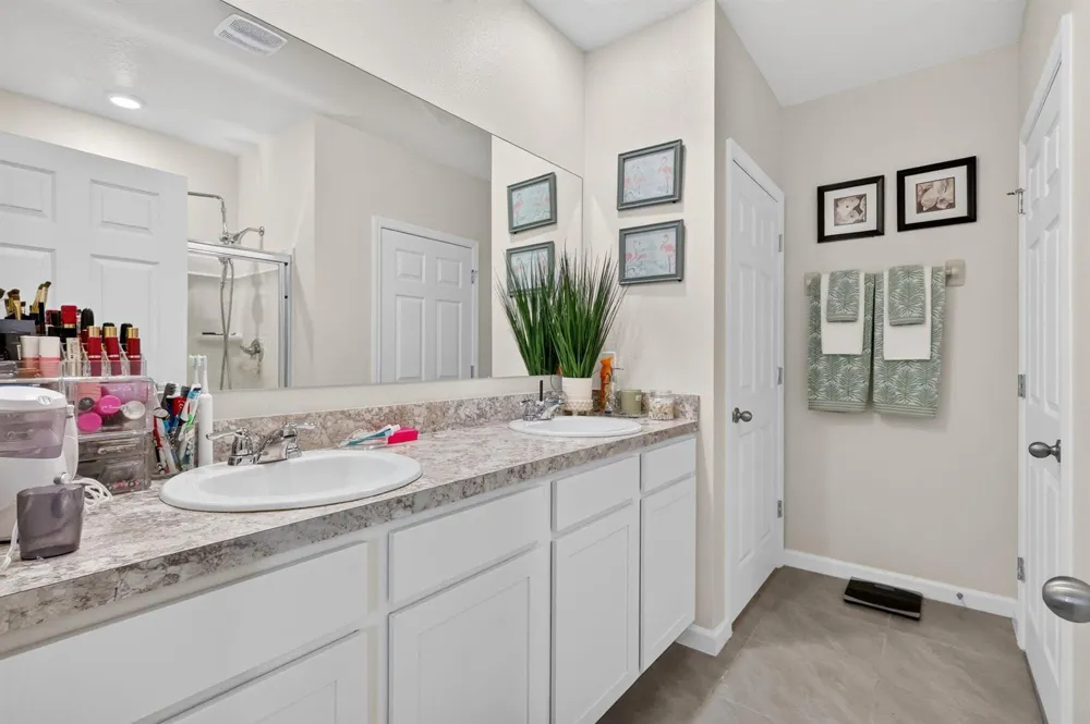 9517 Silver Sands Lane Fort Pierce, FL 34945
