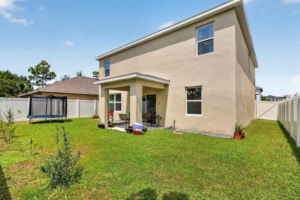 9517 Silver Sands Lane Fort Pierce, FL 34945