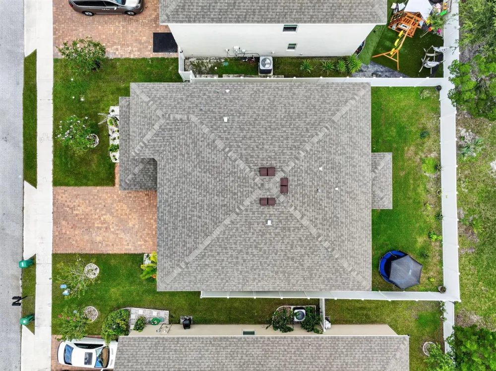 9517 Silver Sands Lane Fort Pierce, FL 34945