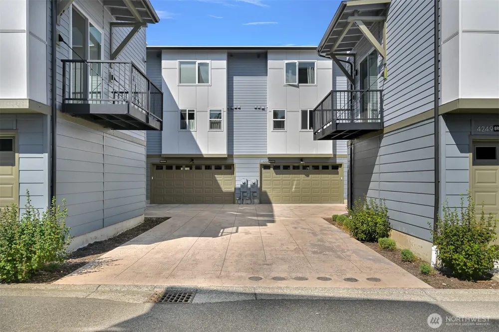 4248 Traverse Drive Bellingham, WA 98226