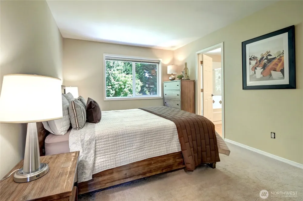 14918 89th Place NE Kenmore, WA 98028