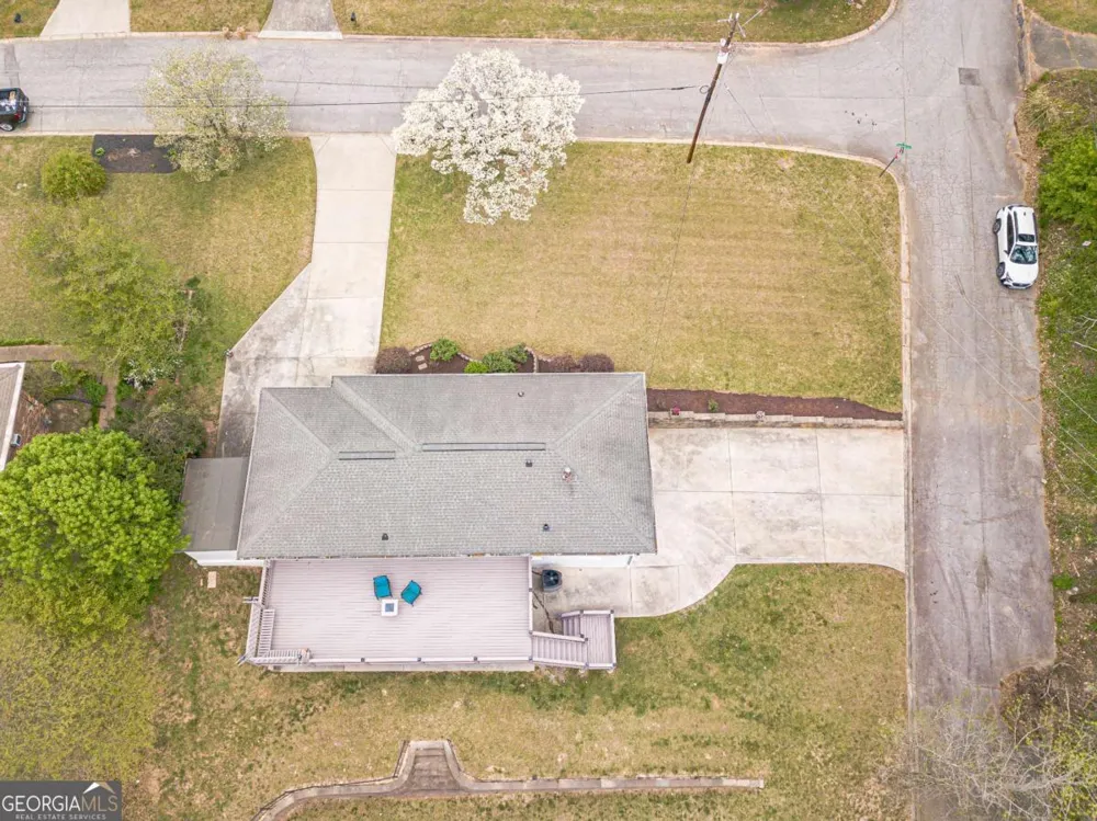 2396 Elmwood CIR SE Smyrna, GA 30080