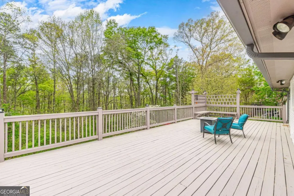 2396 Elmwood CIR SE Smyrna, GA 30080