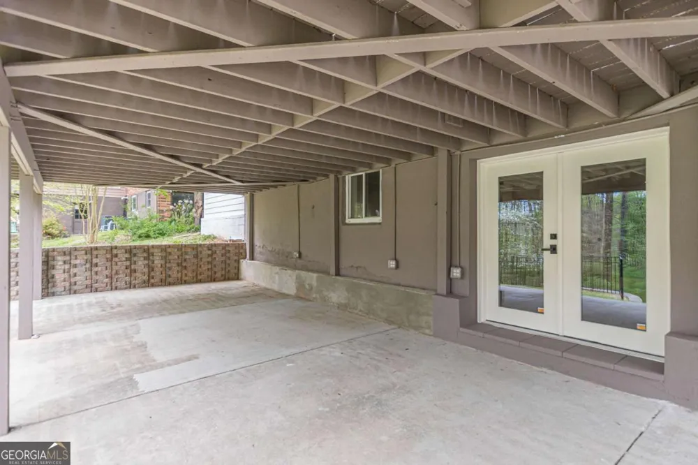 2396 Elmwood CIR SE Smyrna, GA 30080