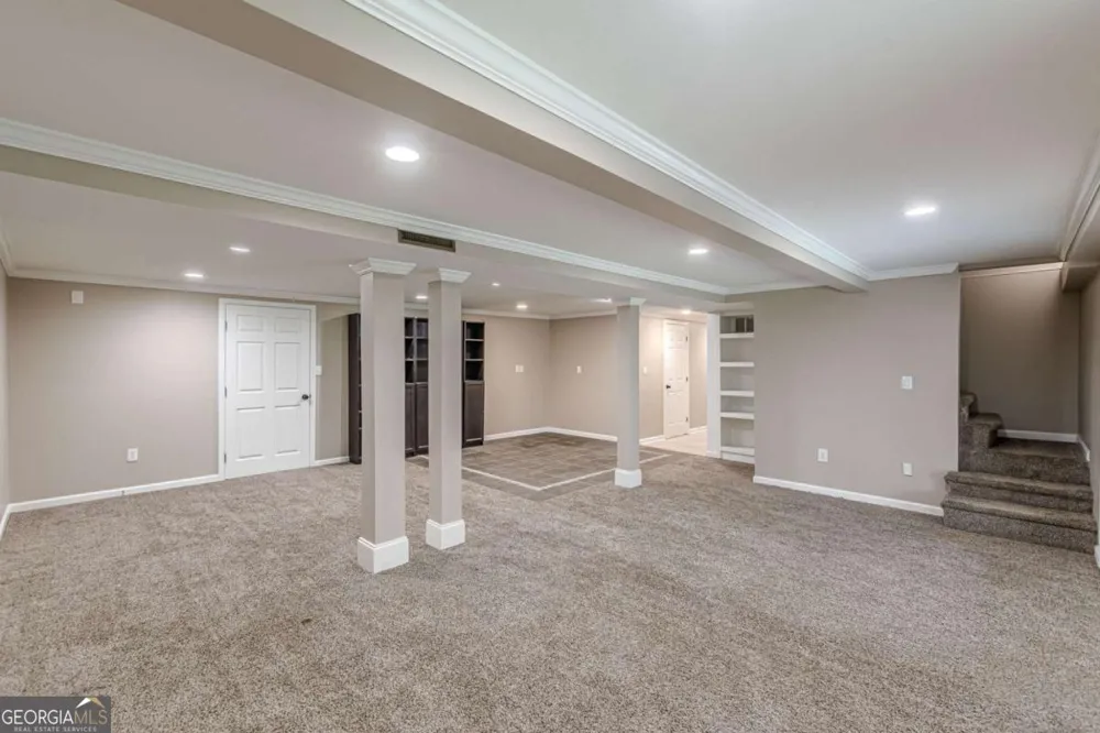 2396 Elmwood CIR SE Smyrna, GA 30080
