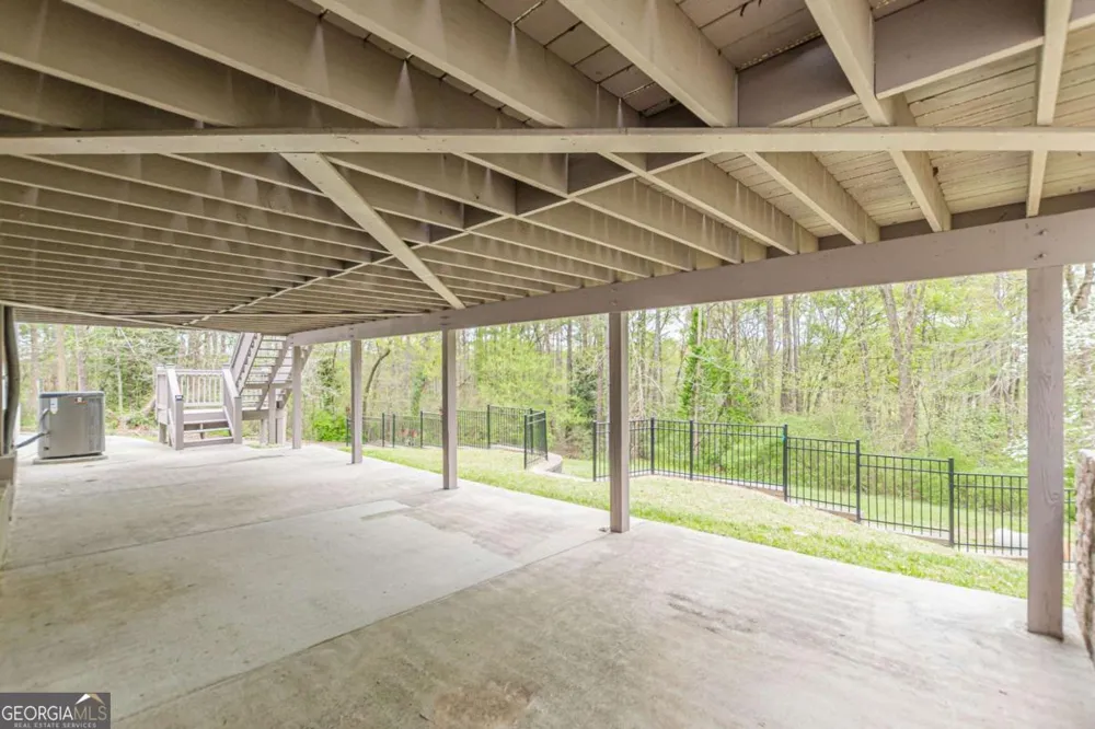 2396 Elmwood CIR SE Smyrna, GA 30080