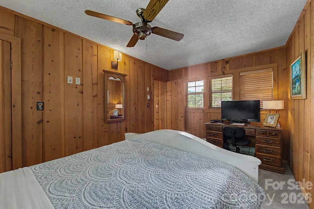 630 Smokey Vista Drive Bryson City, NC 28713