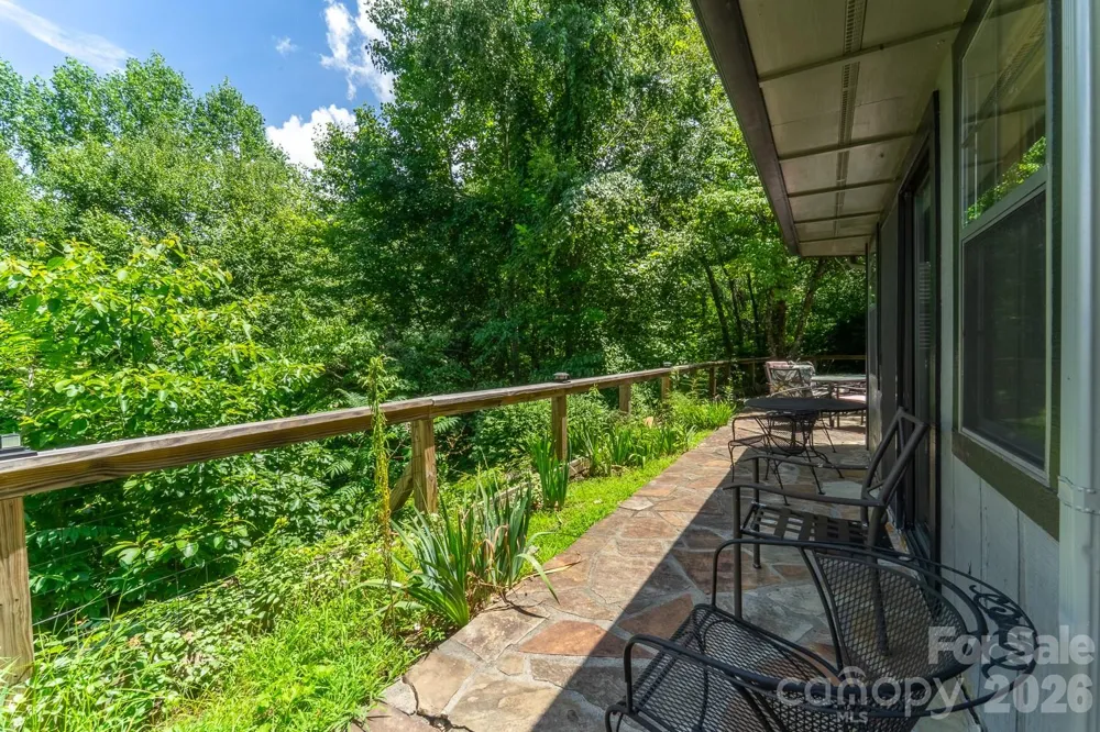 630 Smokey Vista Drive Bryson City, NC 28713